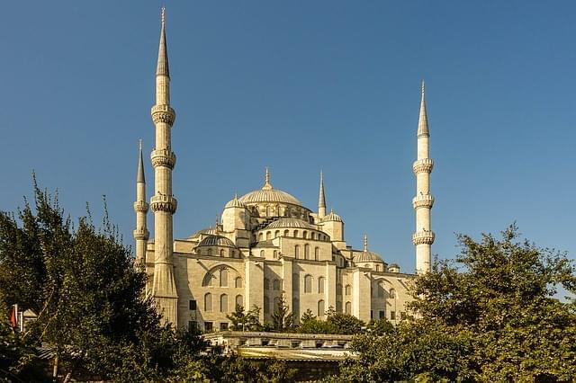 panoramica sulla moschea blu di istanbul