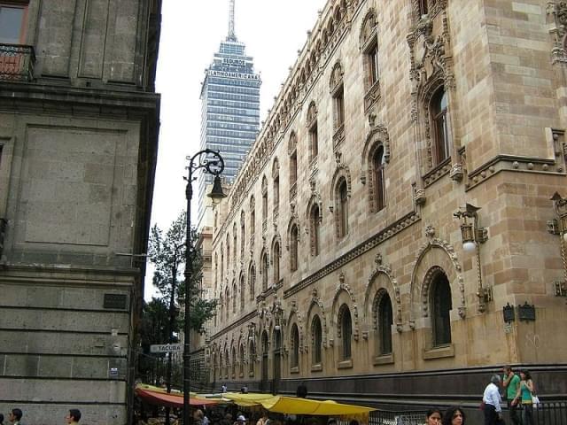 strada torre latinoamericana palazzi
