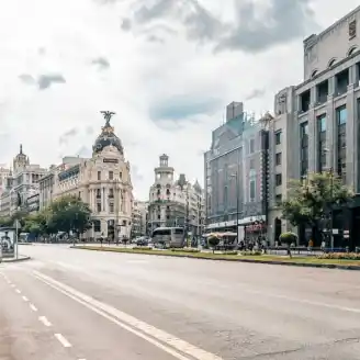 Madrid Citta Strada Cielo Nuvole