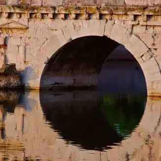 ponte tiberio rimini