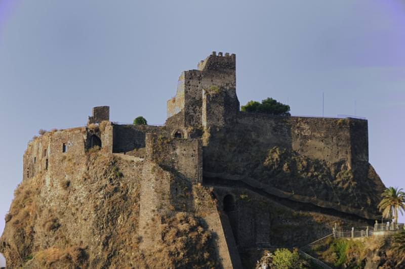 castello aci castello