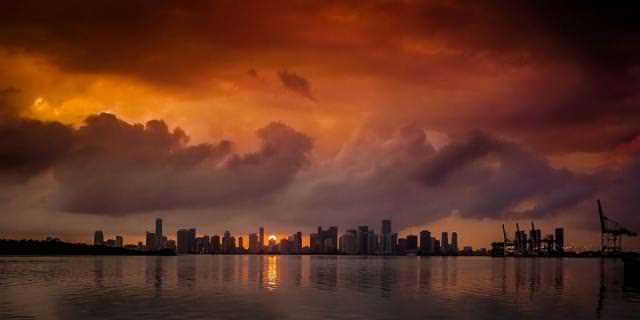 miami skyline tramonto