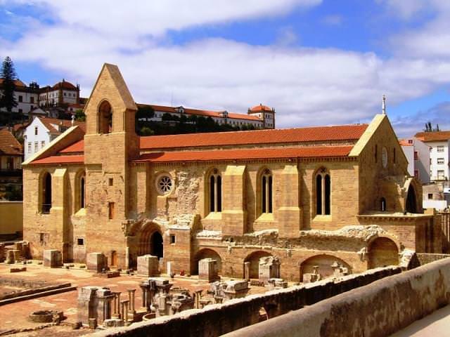 chiostro monastero santa clara a nova