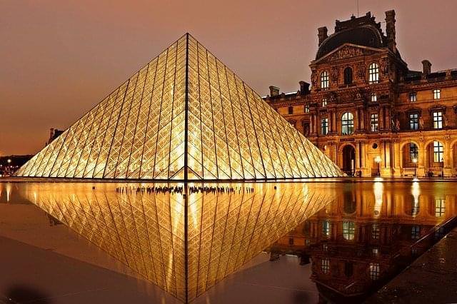 museo louvre parigi