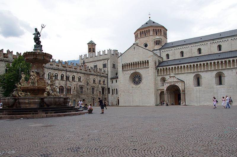 piazza duomo trento