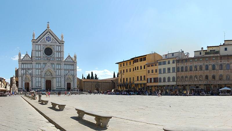 santa croce piazza a fierenze