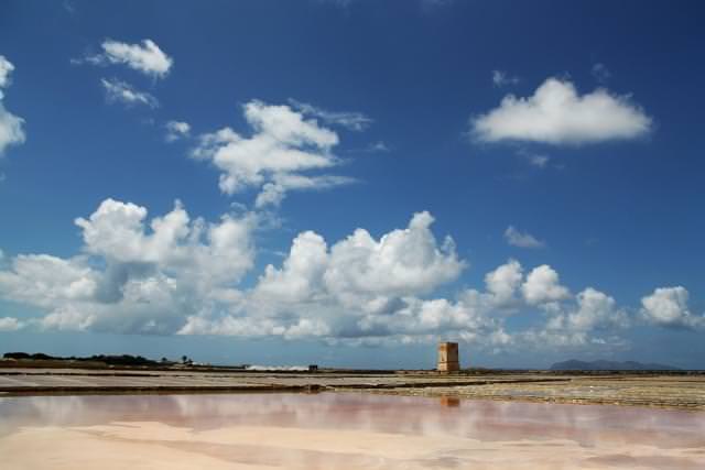 trapani paesaggio sicilia saline